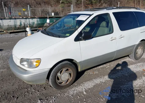 2000 Toyota Sienna Xle from USA, damaged, VIN 4T3ZF13CXYU298842